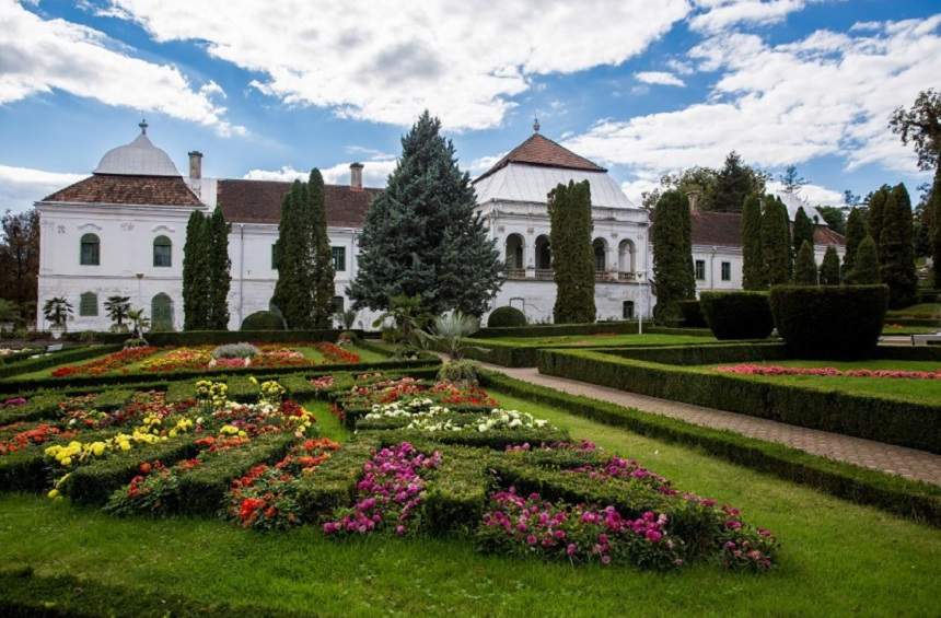 Castelul Wessélenyi din Jibou, scos la vânzare - Someșeanul.ro